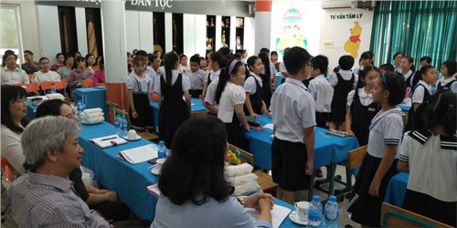 Chuyên đề “Giảng dạy tiếng Anh với phương pháp Giáo dục Stem” cấp Quận năm học 2018 – 2019